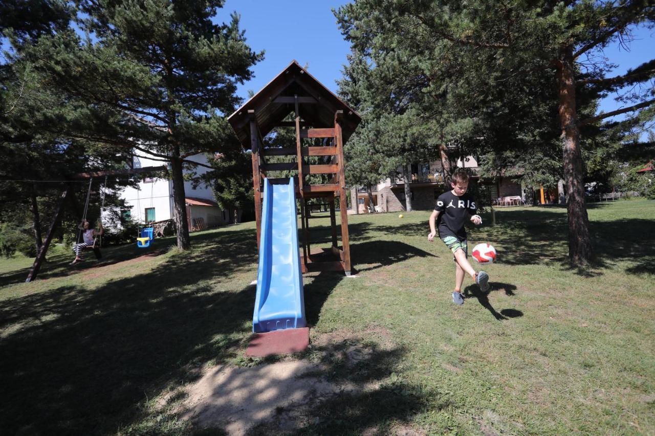 Mipet apartmani Zlatibor Extérieur photo