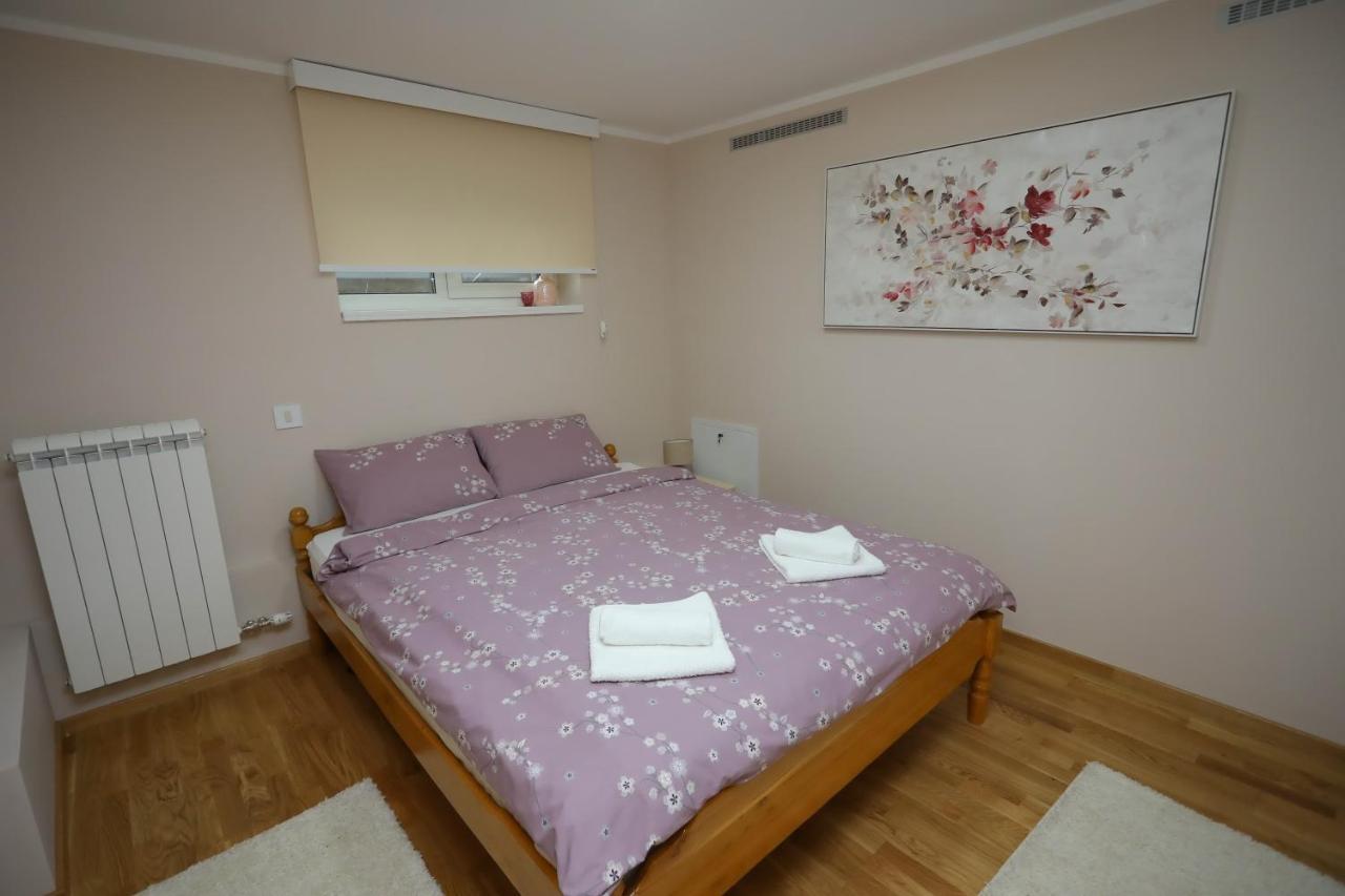 Mipet apartmani Zlatibor Extérieur photo